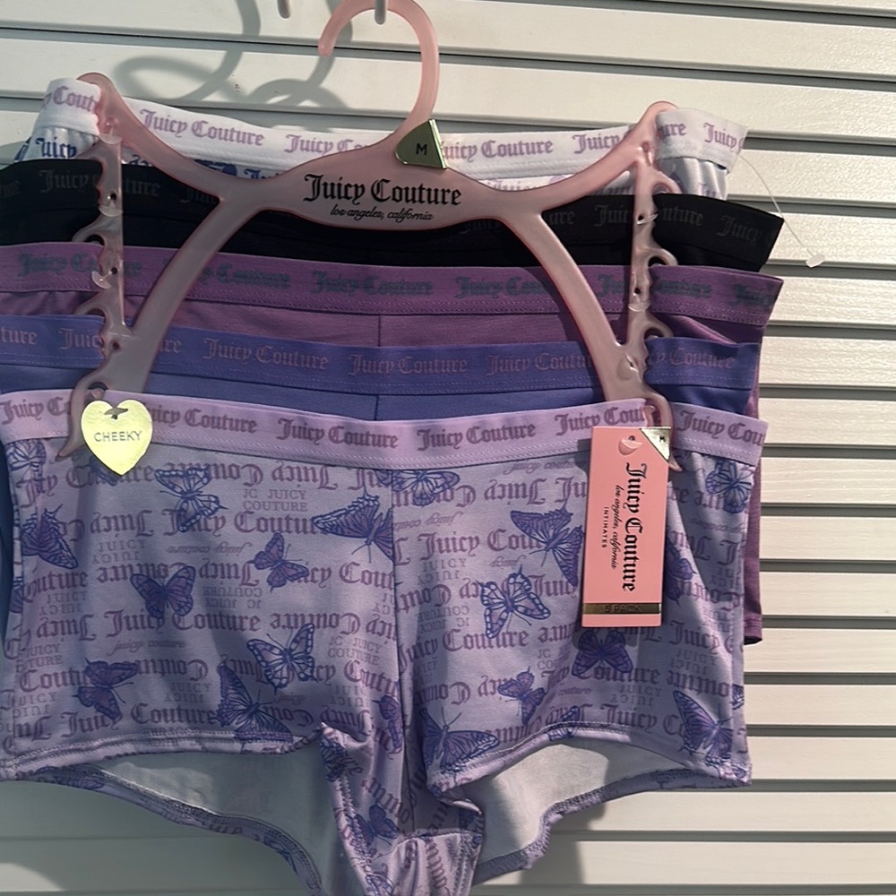 Juicy Couture women’s Purple Butterfly Print Cheeky Shorts set of (5).